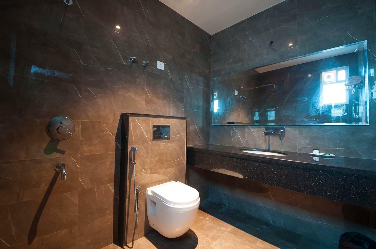 Hotel Z Suites- Delhi Igi Airport New Delhi Bagian luar foto