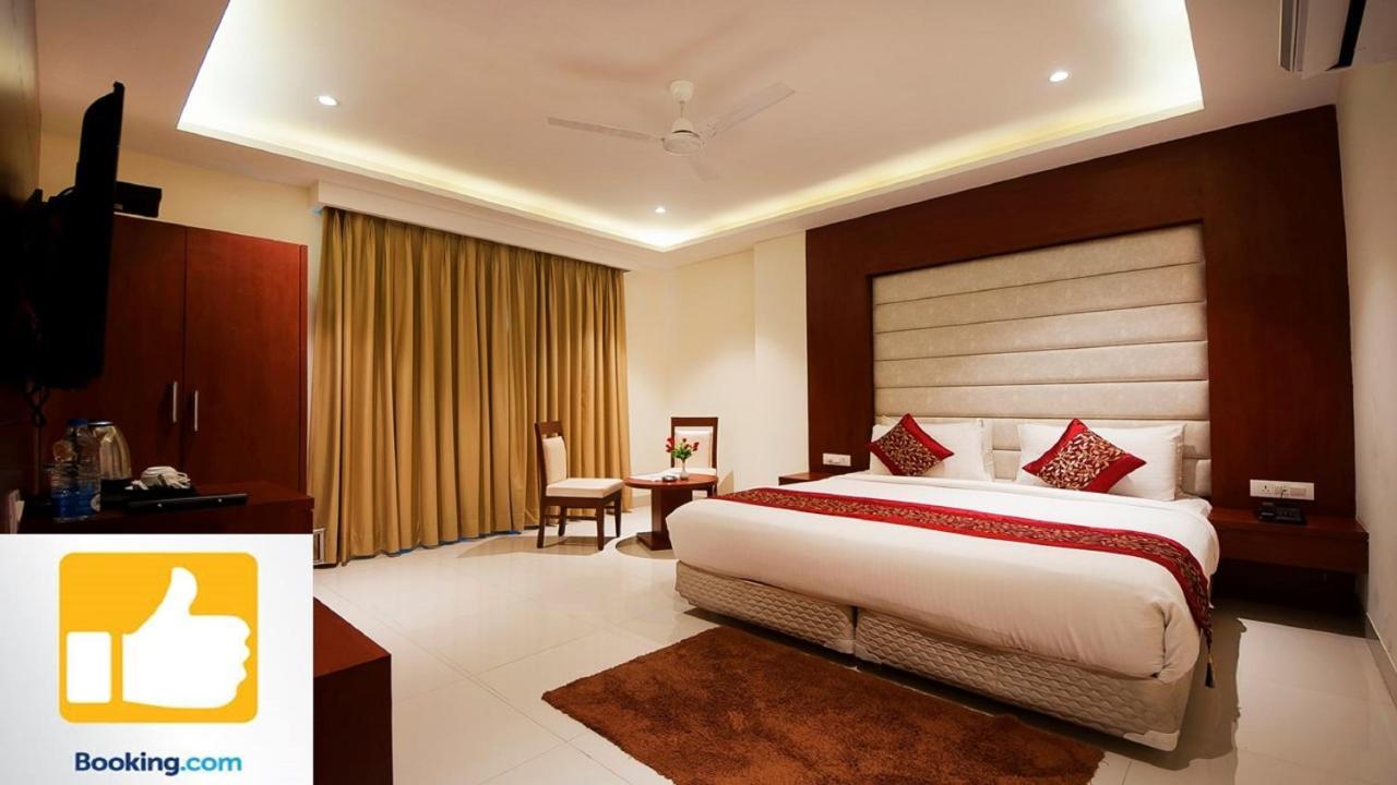Hotel Z Suites- Delhi Igi Airport New Delhi Bagian luar foto